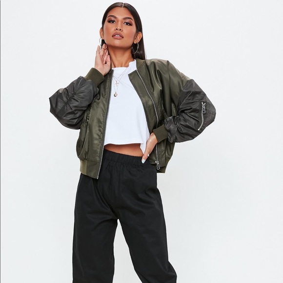 Roll Sleeve Crop Top - Picture 2 of 5